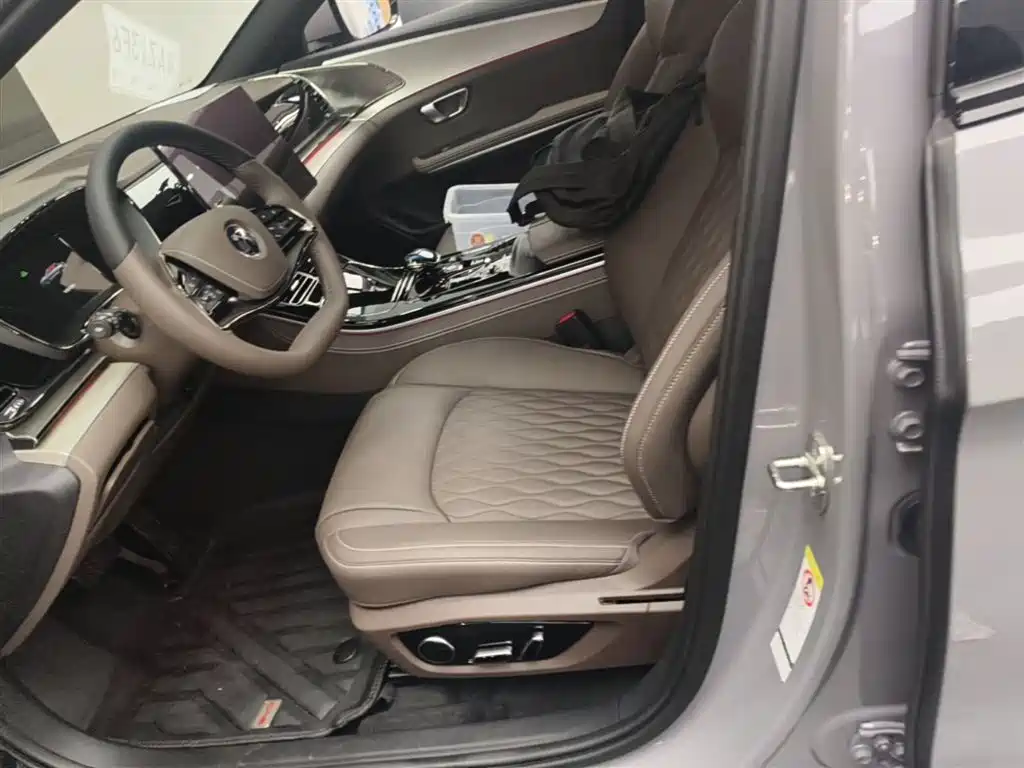 BYD HAN