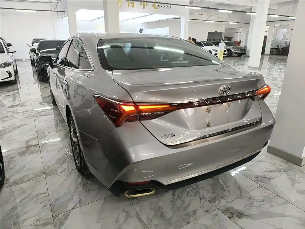 Toyota Avalon 2019 2.0L Luxury Edition (China VI) фото 10