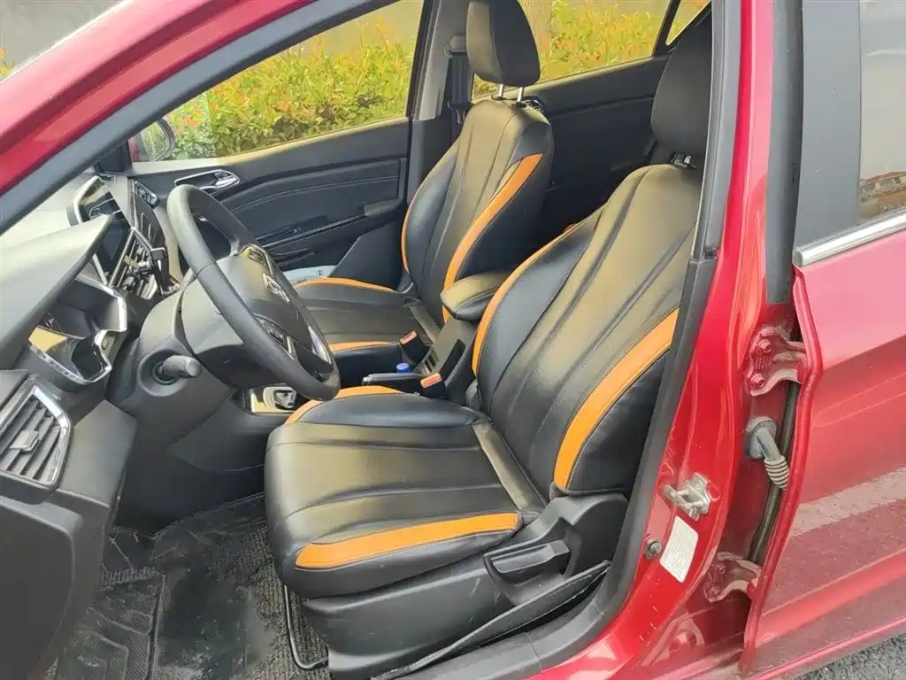 Baojun 310 2017 2016 1.2L Manual Luxury Type