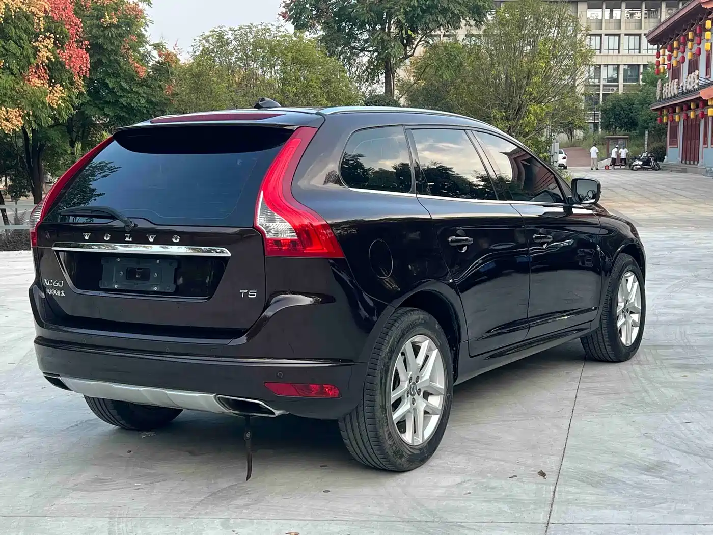 Фото 5 - Volvo XC60