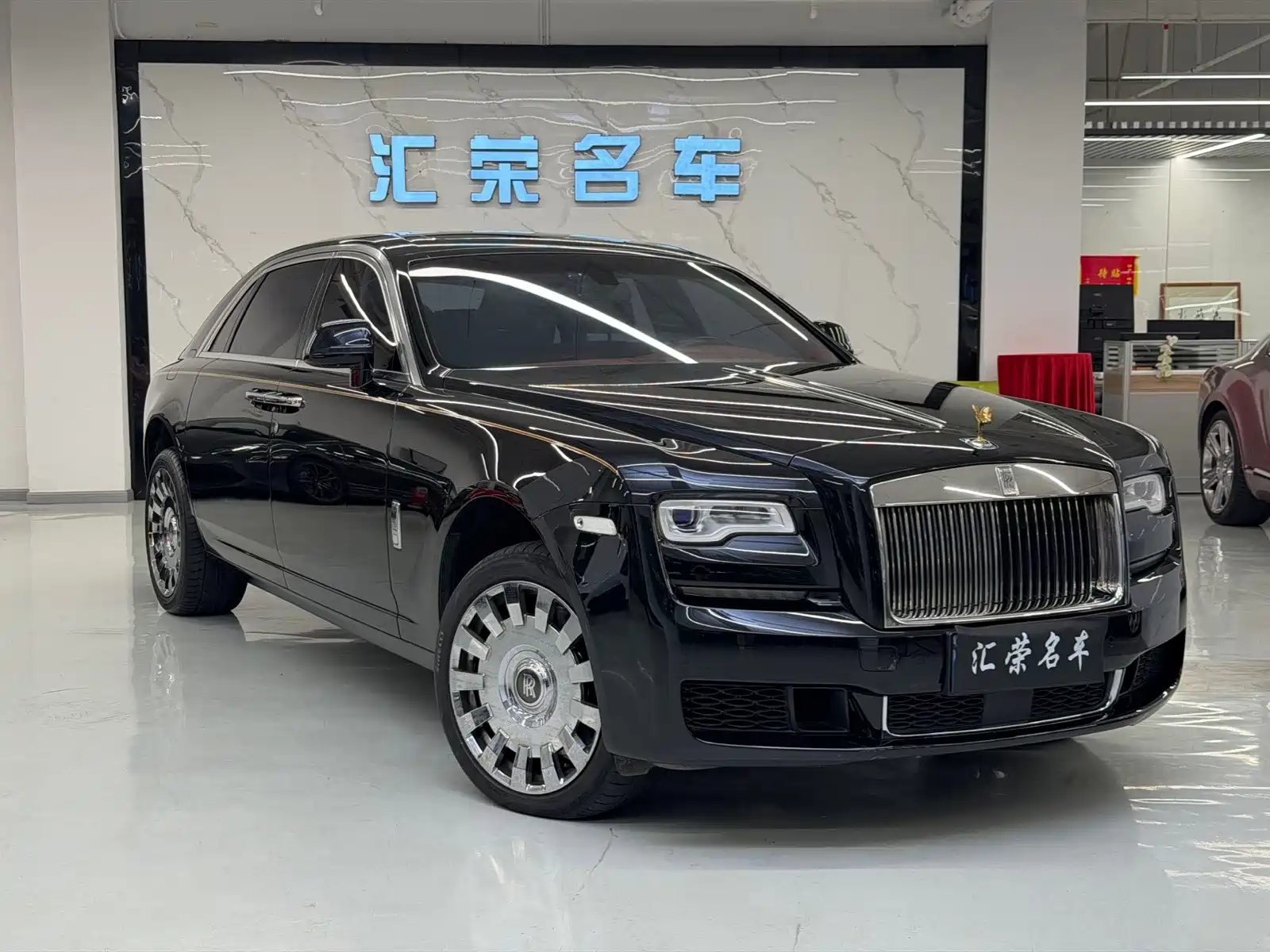 Фото 3 - Rolls-Royce Ghost