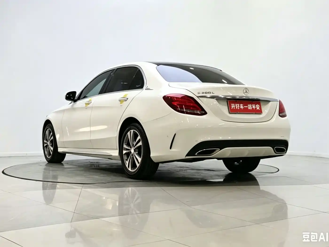 Mercedes-Benz C-Class 2016 C 200 L Sport фото 4