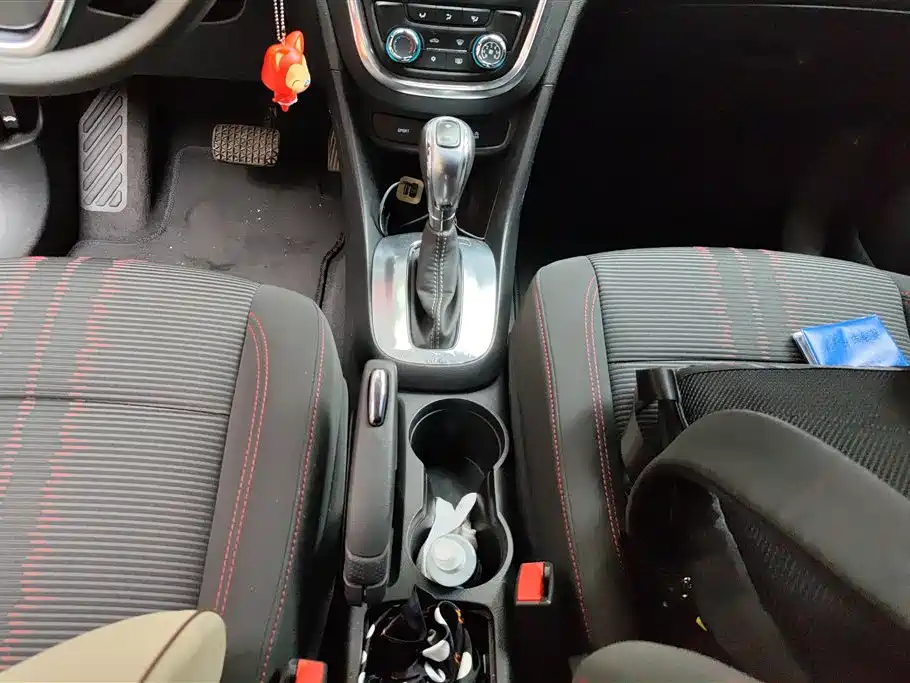 Buick Encore 2015 1.4T Automatic 2WD Urban Elite фото 16