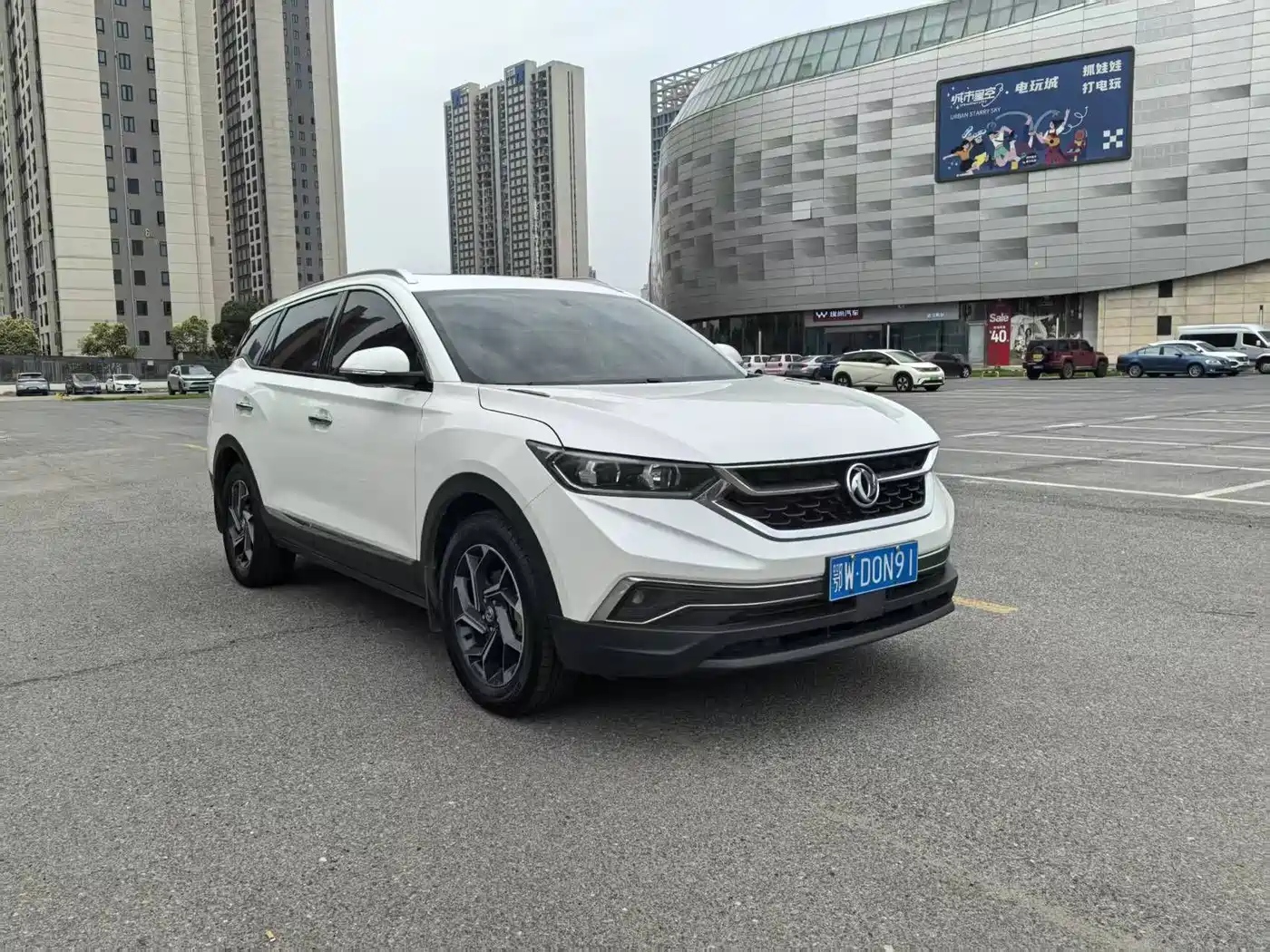 Dongfeng Aeolus Dongfeng Fengshen AX7 2020 2020 1.6T Auto AI Pioneer (China V)