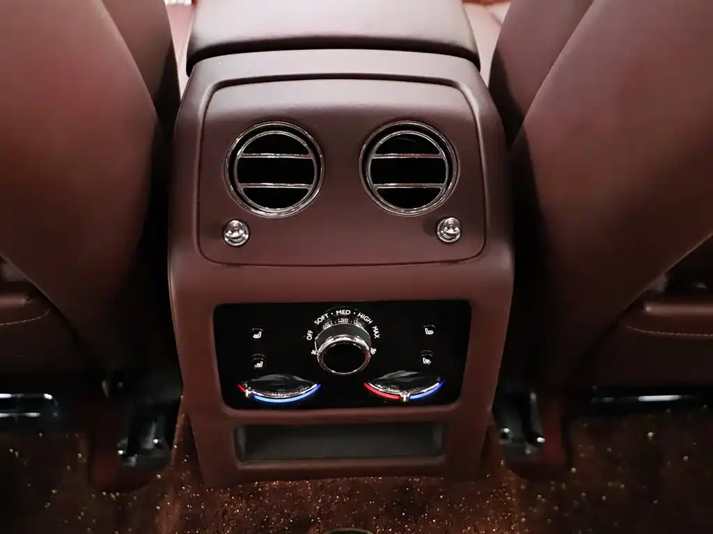 Rolls-Royce Ghost 2021 6.7T Standard Wheelbase фото 15