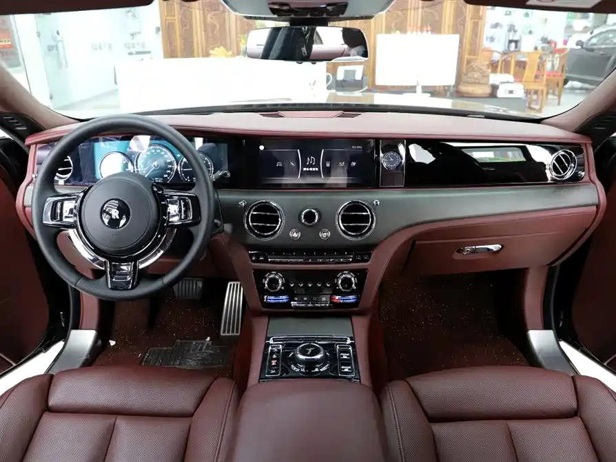 Rolls-Royce Ghost 2021 6.7T Standard Wheelbase фото 16