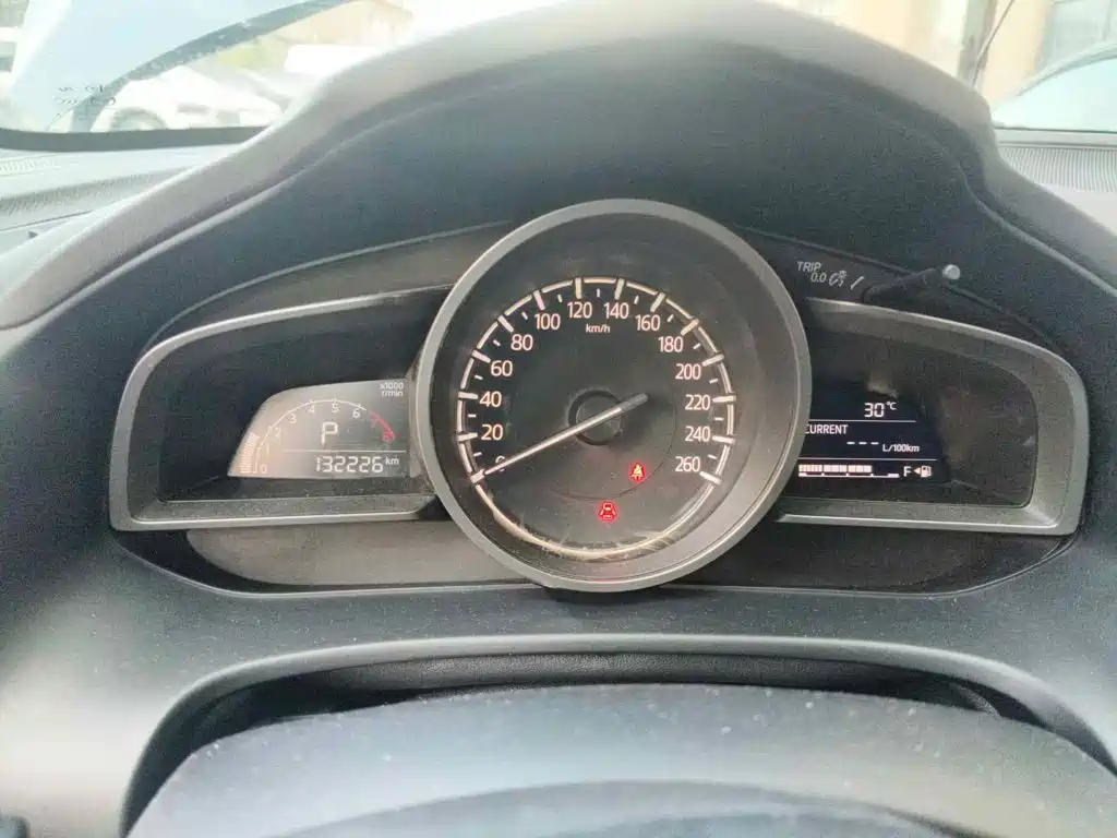Photo 15 - Mazda CX-4