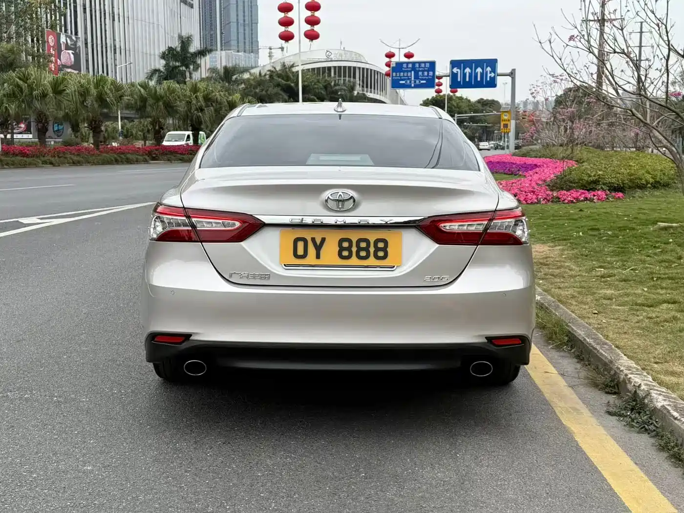 Toyota Camry 2021 2.0G Luxury Edition фото 9
