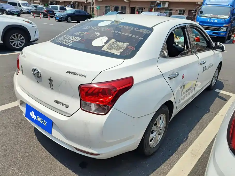 Hyundai Verna 2017 1.4L Manual Color Sunroof Edition (China V) фото 3
