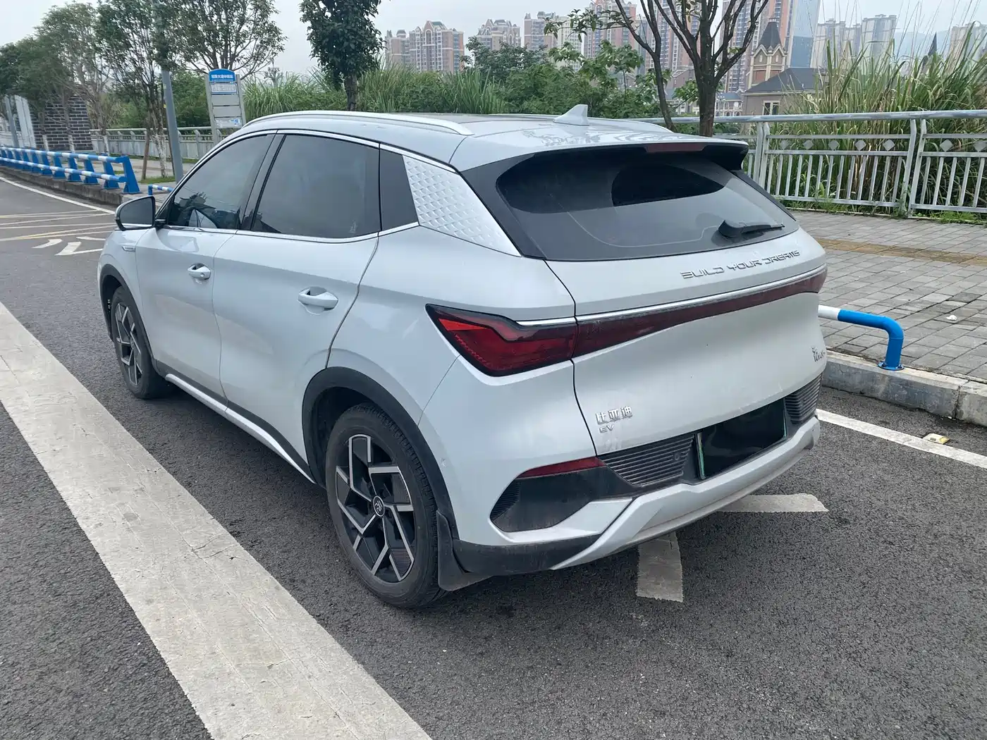 BYD Yuan PLUS 2022 510KM Flagship фото 7
