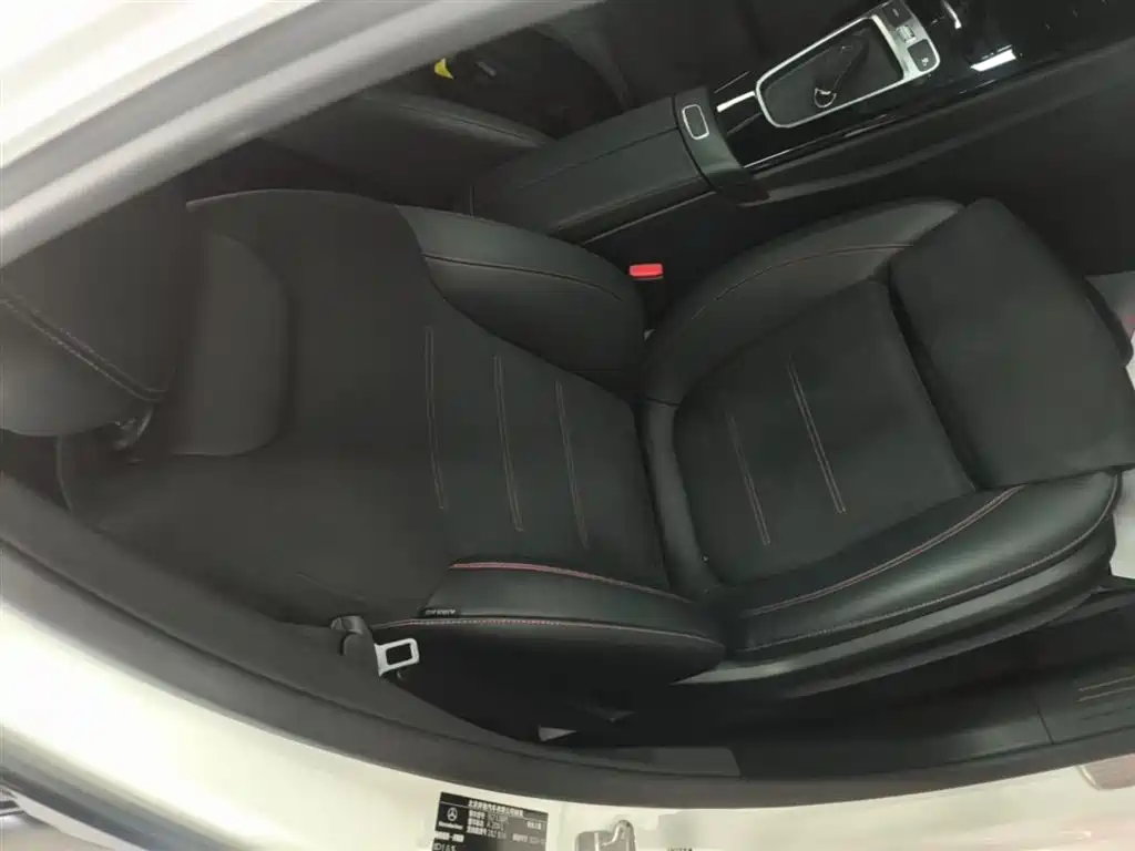 Mercedes-Benz A-Class 2025 A 200 L Fashion Edition фото 25