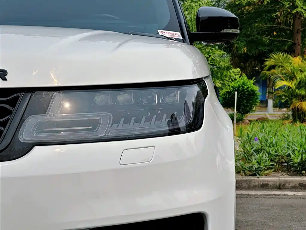 Land Rover Range Rover Sport 2014 3.0 SC V6 HSE фото 38