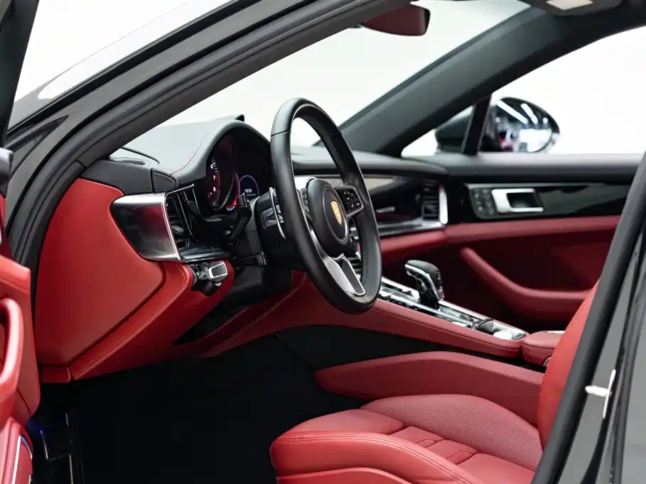 PORSCHE PANAMERA NEW ENERGY