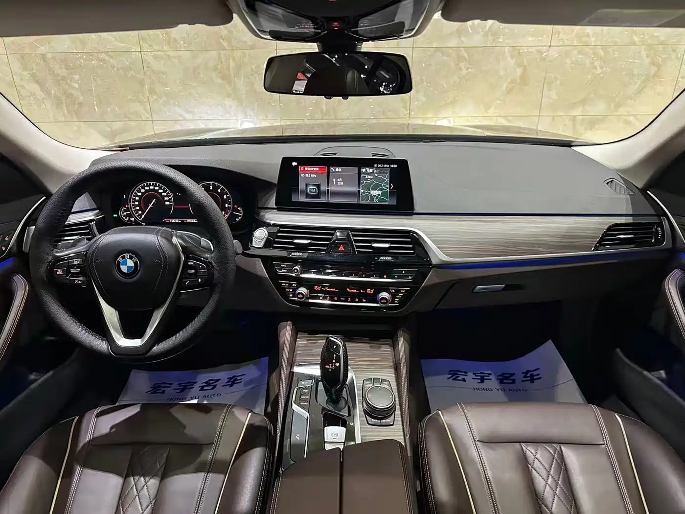 BMW 5 Series 2018 530Li xDrive Luxury Package фото 13