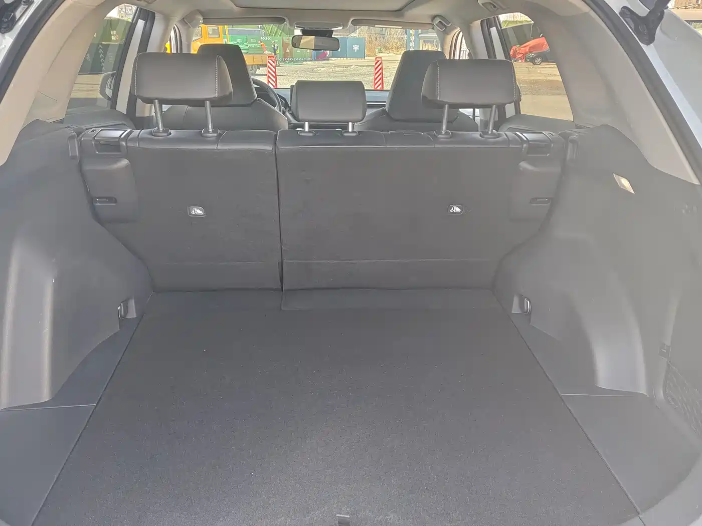 Toyota RAV4 Rongfang 2023 2.0L CVT FWD Style Plus Edition фото 13
