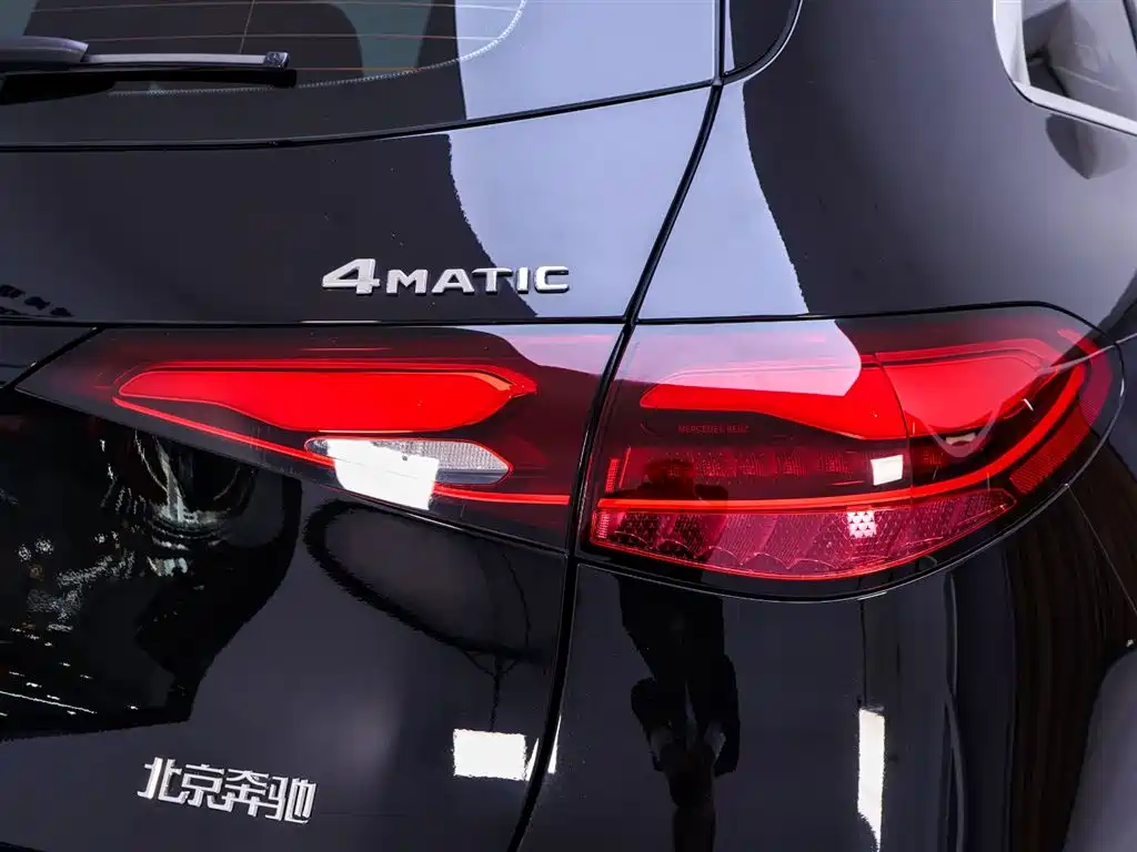 Mercedes-Benz GLC 2024 GLC 300 L 4MATIC Dynamic 5-seater фото 9