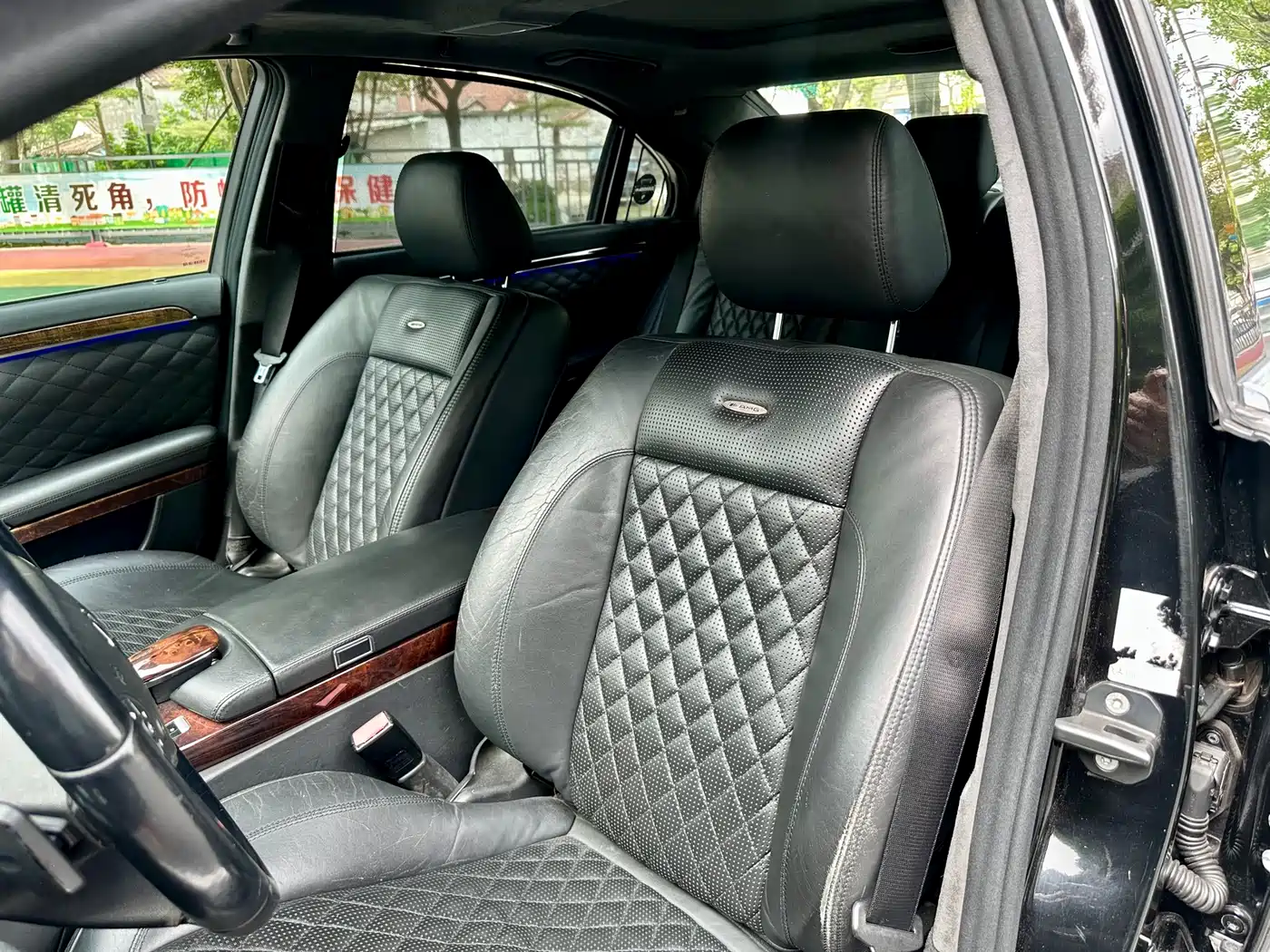 Mercedes-Benz S-Class фото 16