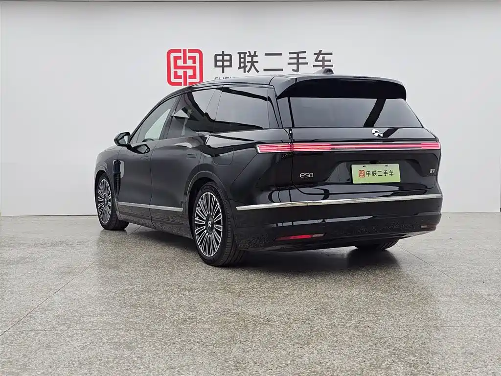 NIO NIO ES8
