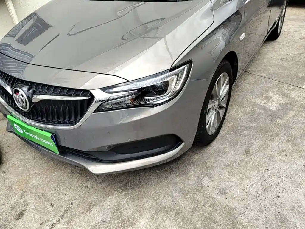Фото 24 - Buick GL6
