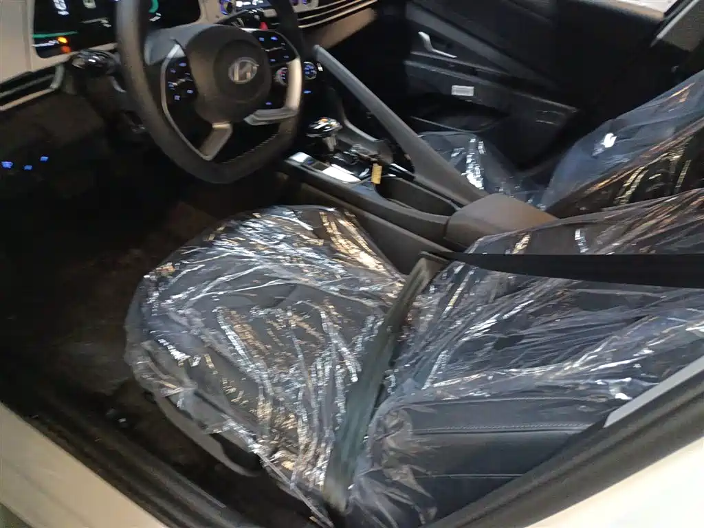 MODERN ELANTRA