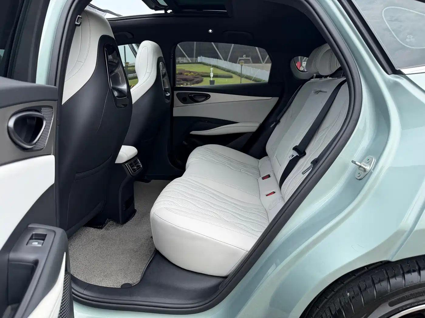 BYD Seal 06 New Energy 2024 DM-i 120KM Flagship фото 13