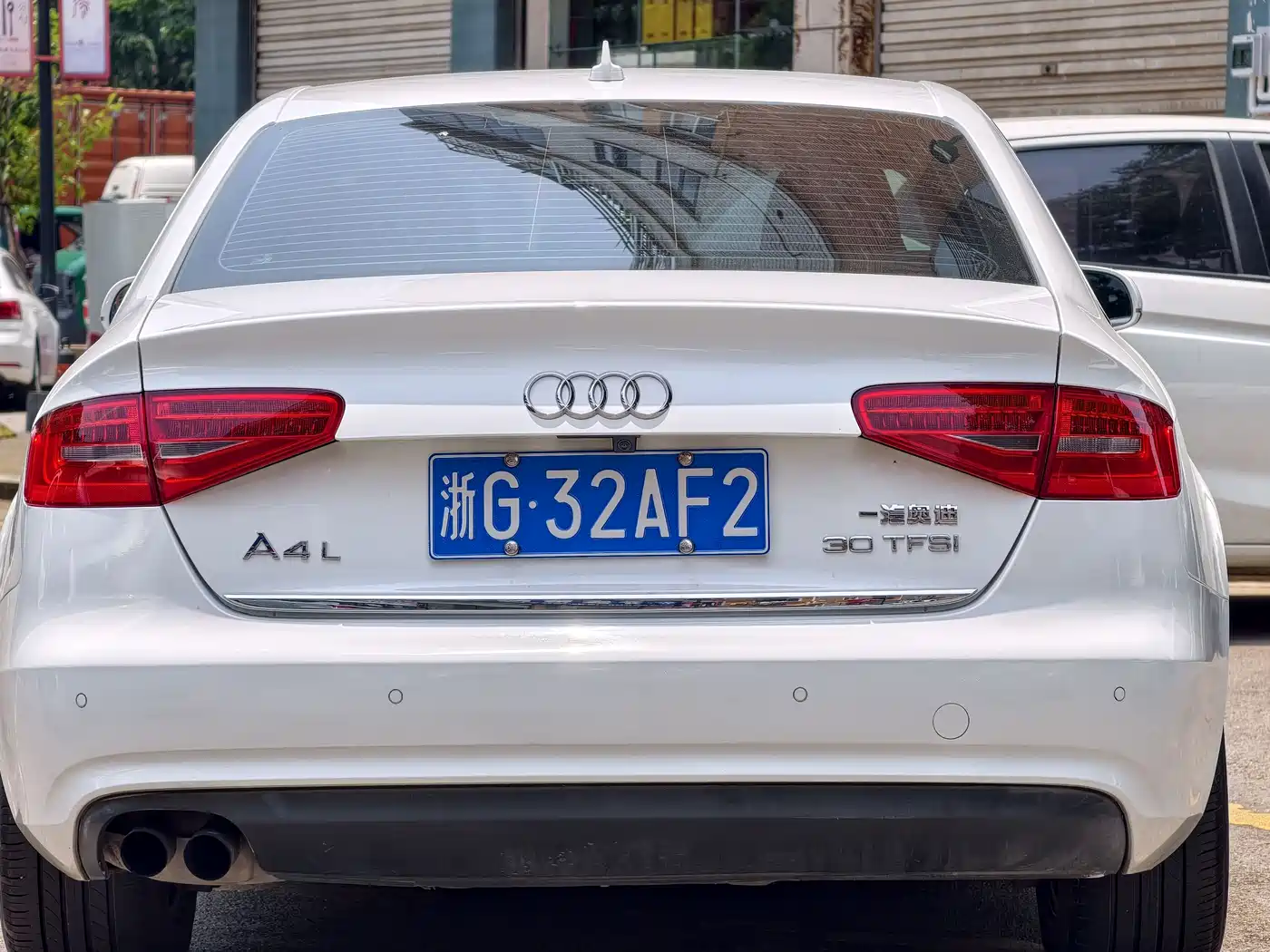 Audi A4L 2016 30 TFSI Collector's Edition Automatic Comfort фото 10