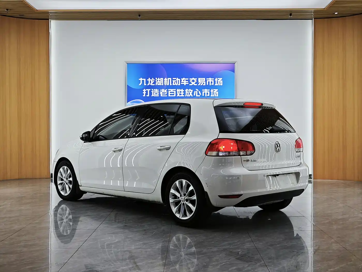 Volkswagen Golf 2013 2012 1.6 Manual Comfort Type