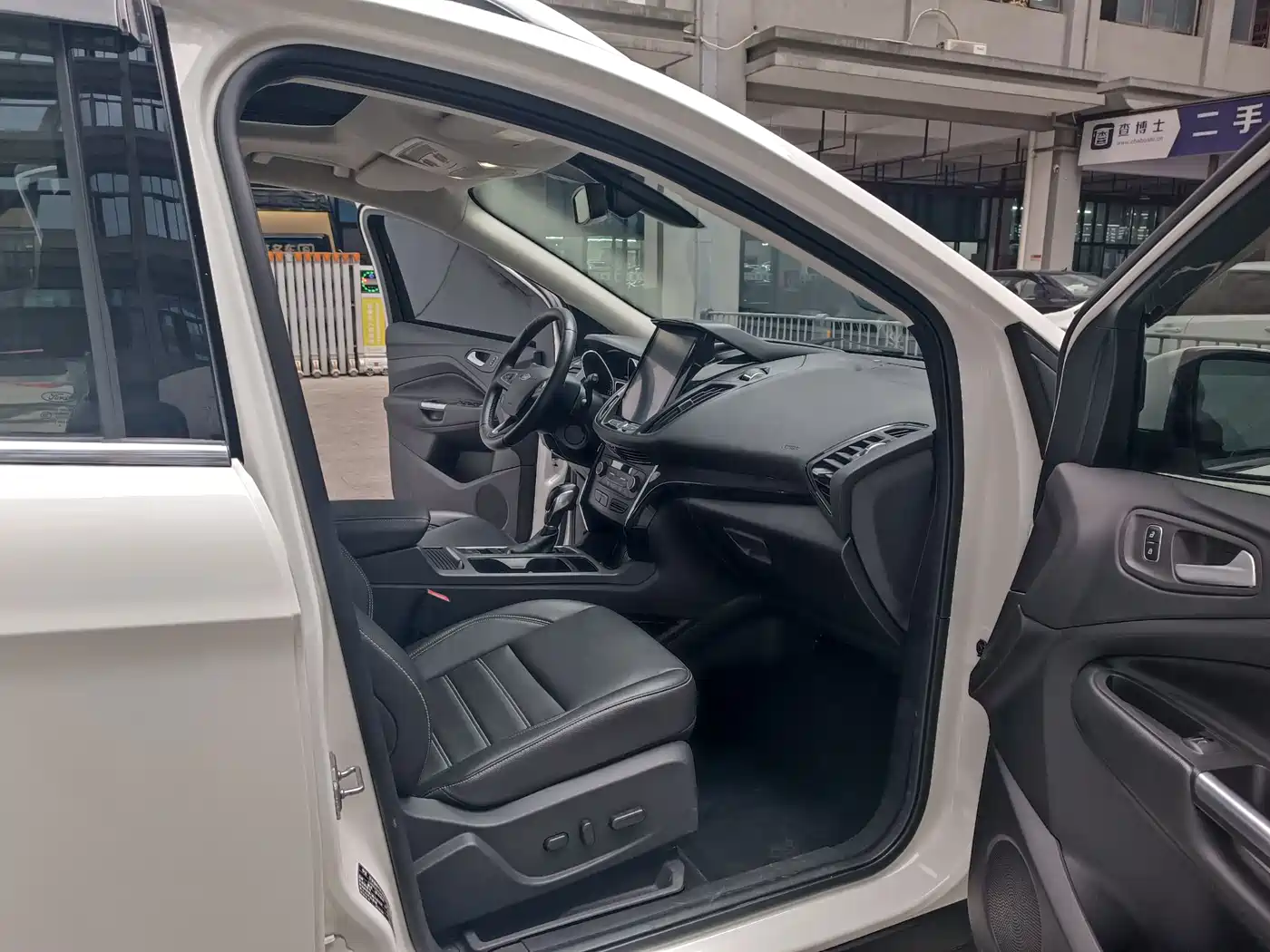 Ford Kuga 2020 2019 EcoBoost 245 4WD Luxury Wing Type China VI