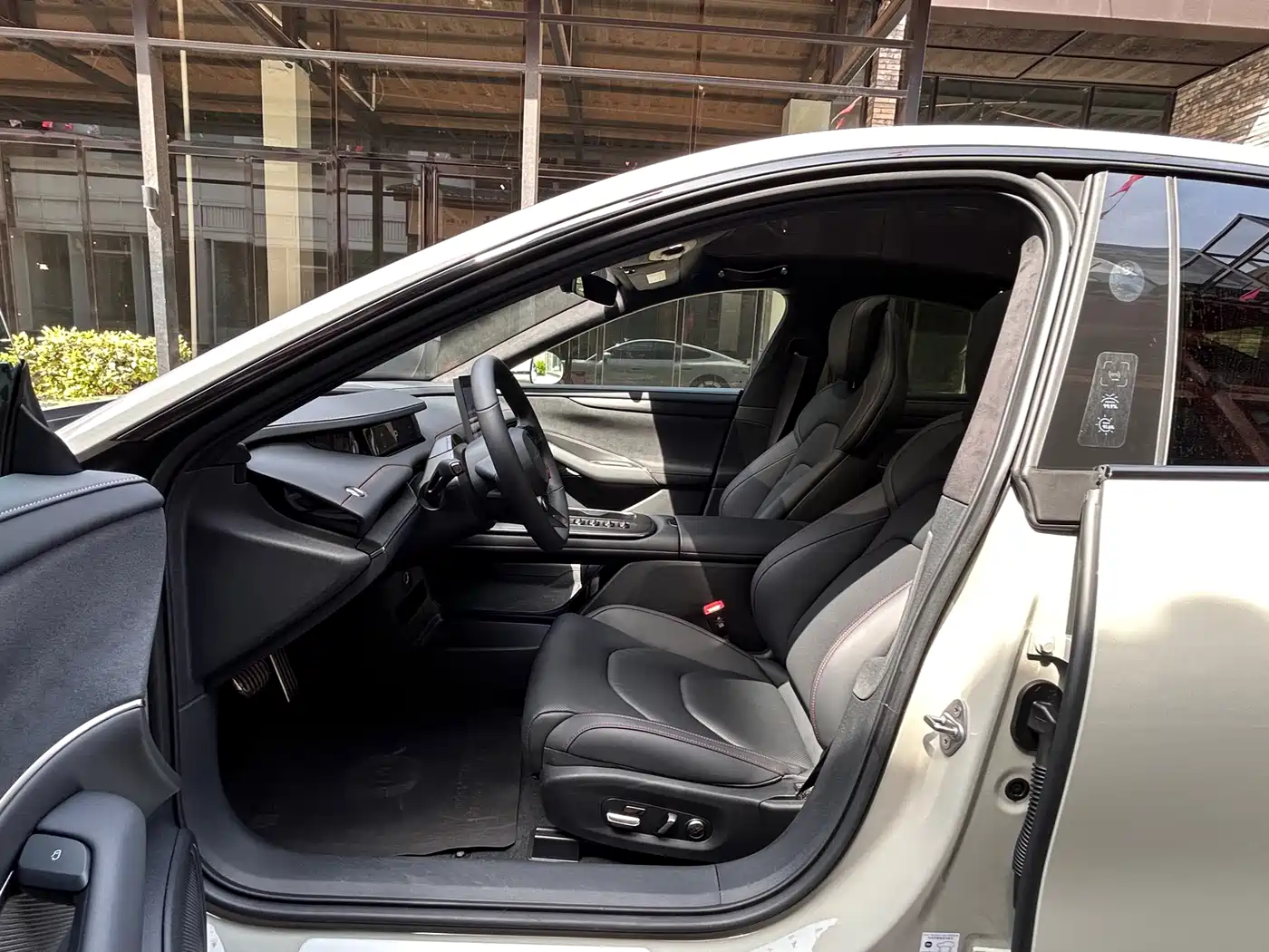 XIAOMI CAR XIAOMI SU7