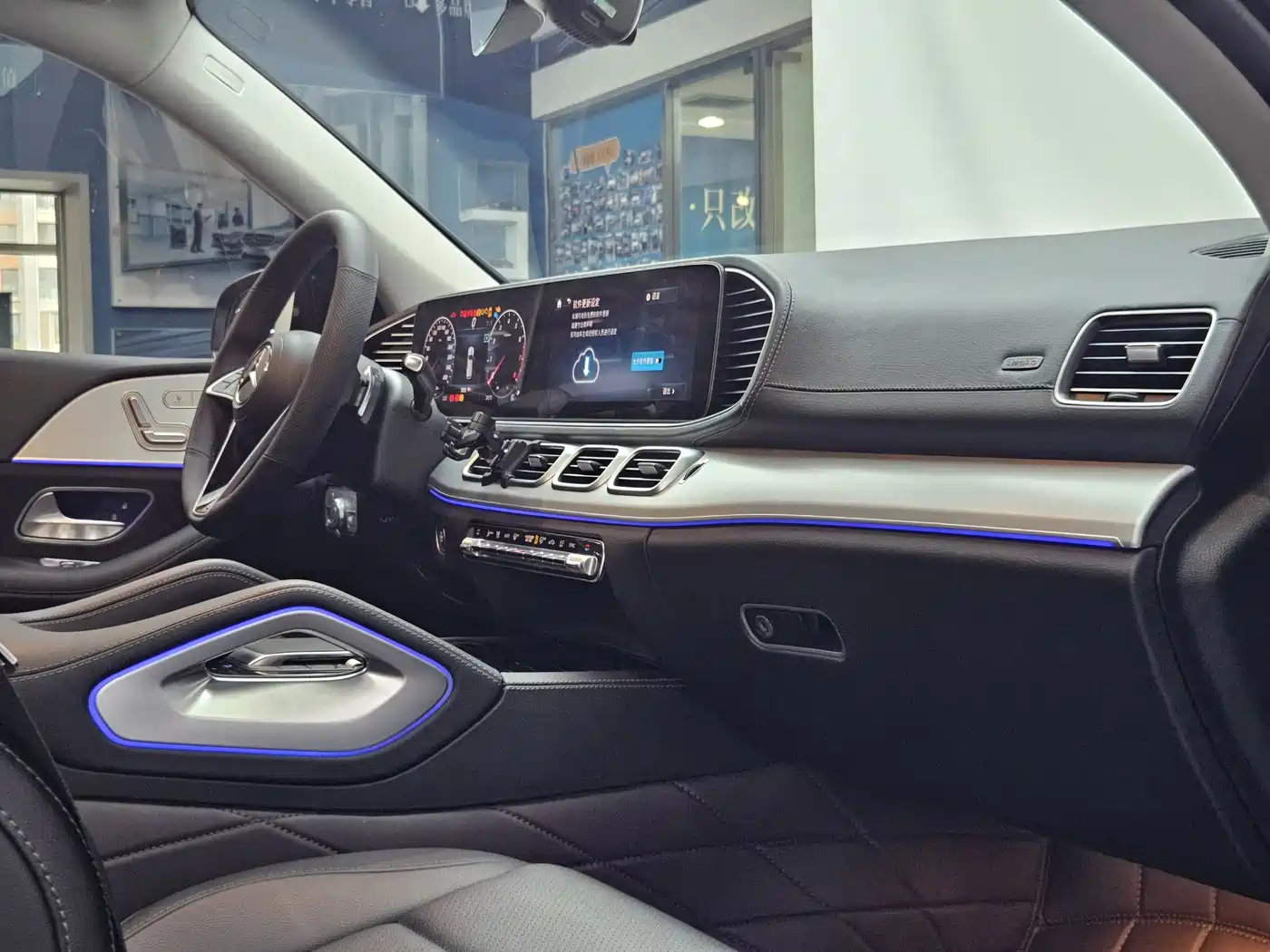 Mercedes-Benz GLE 2024 GLE 450 4MATIC Sport фото 13
