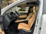 Photo 6 - Volvo XC90