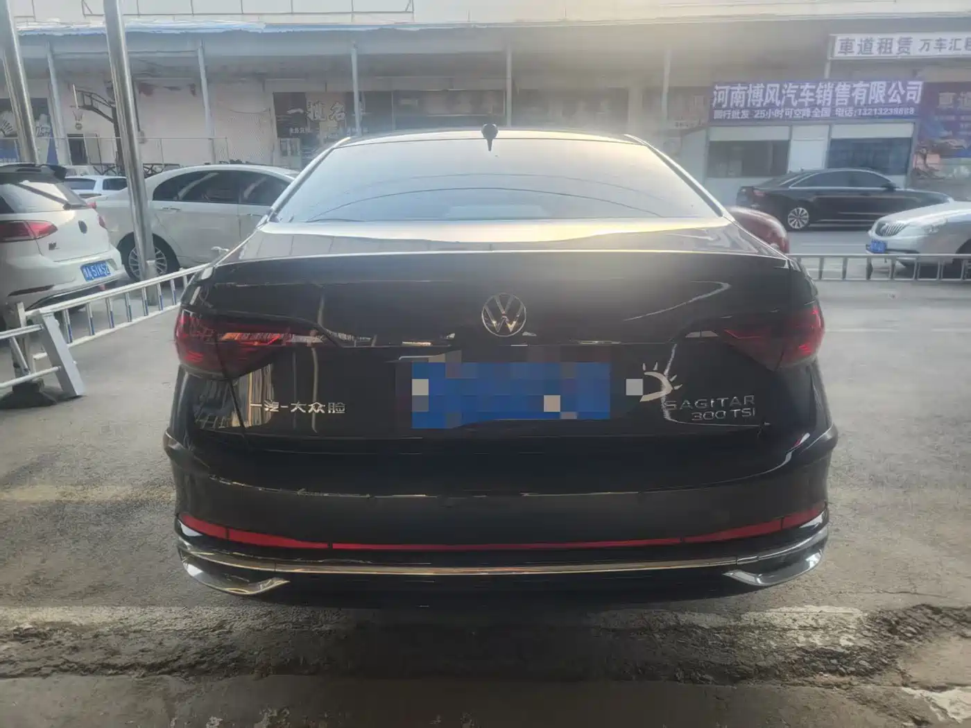 Volkswagen Sagitar 2024 300TSI DSG Surpass Edition фото 8
