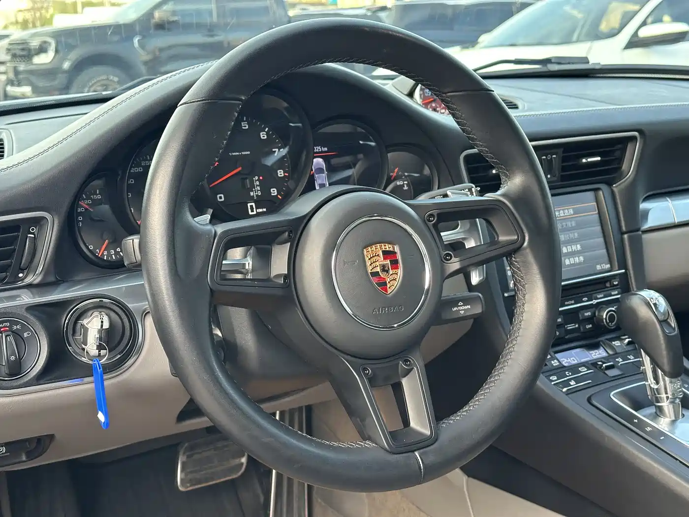 Porsche 911 2013 Carrera 4 3.4L фото 18