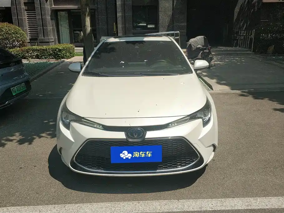Toyota Levin 2019 Hybrid 1.8H E-CVT Luxury Edition China VI фото 2
