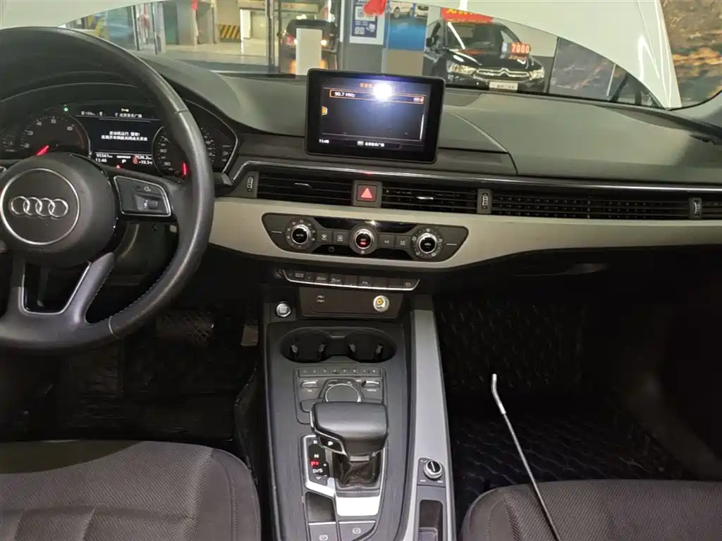 Audi A4L 2018 30th Anniversary 40 TFSI Progressive фото 13
