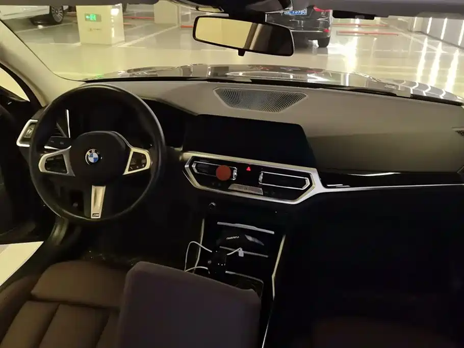BMW 3 Series 2021 320Li M Sport Package фото 12
