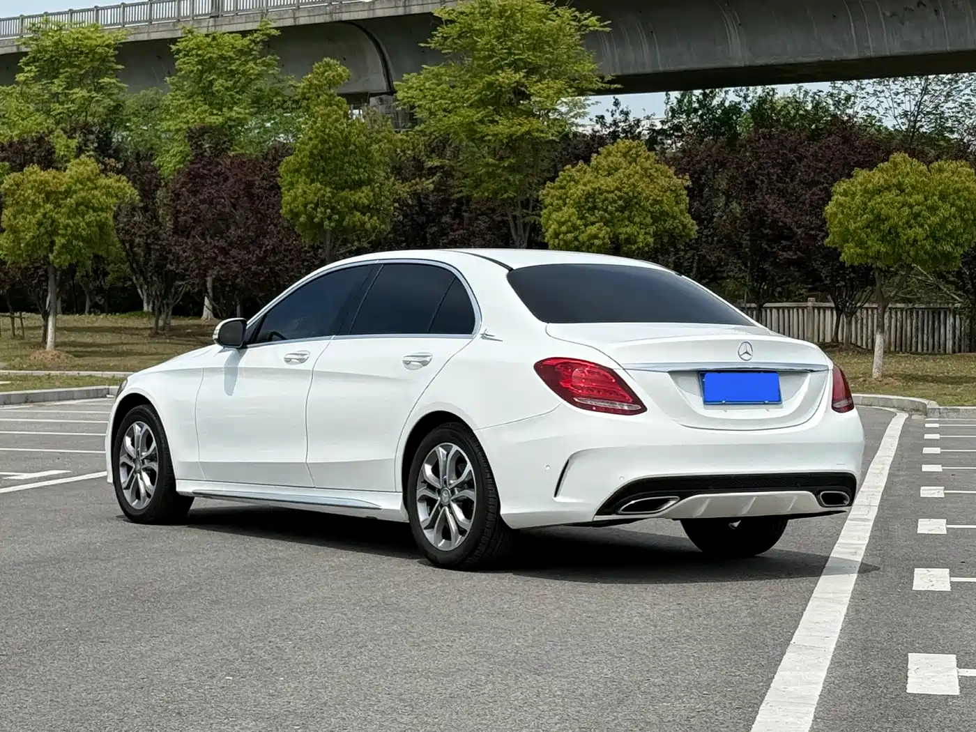 Mercedes-Benz C-Class 2015 Facelift C 180 L Sport фото 4