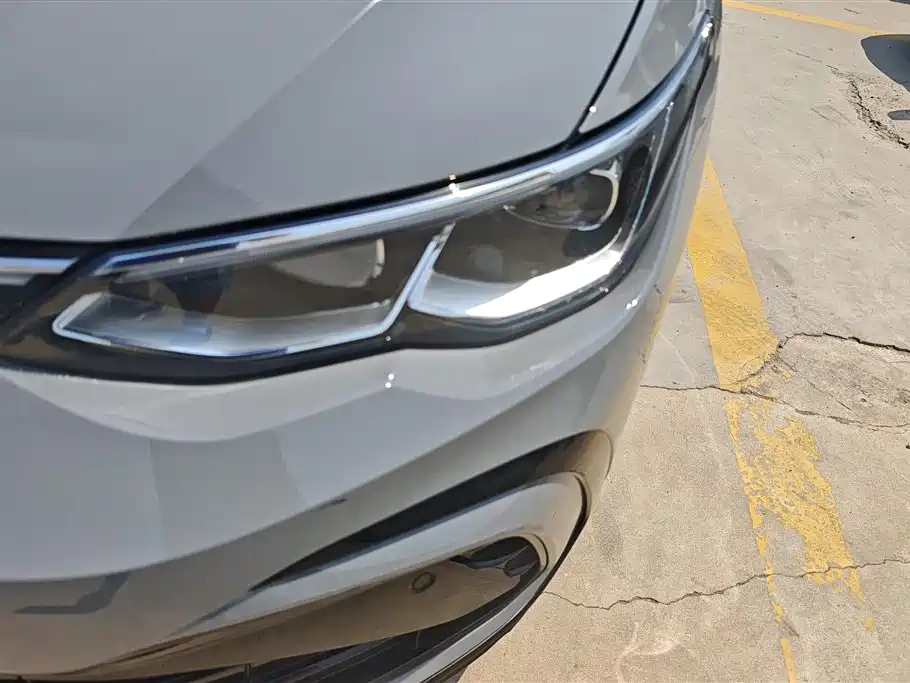 Volkswagen Golf 2023 Facelift 280TSI DSG R-Line фото 5