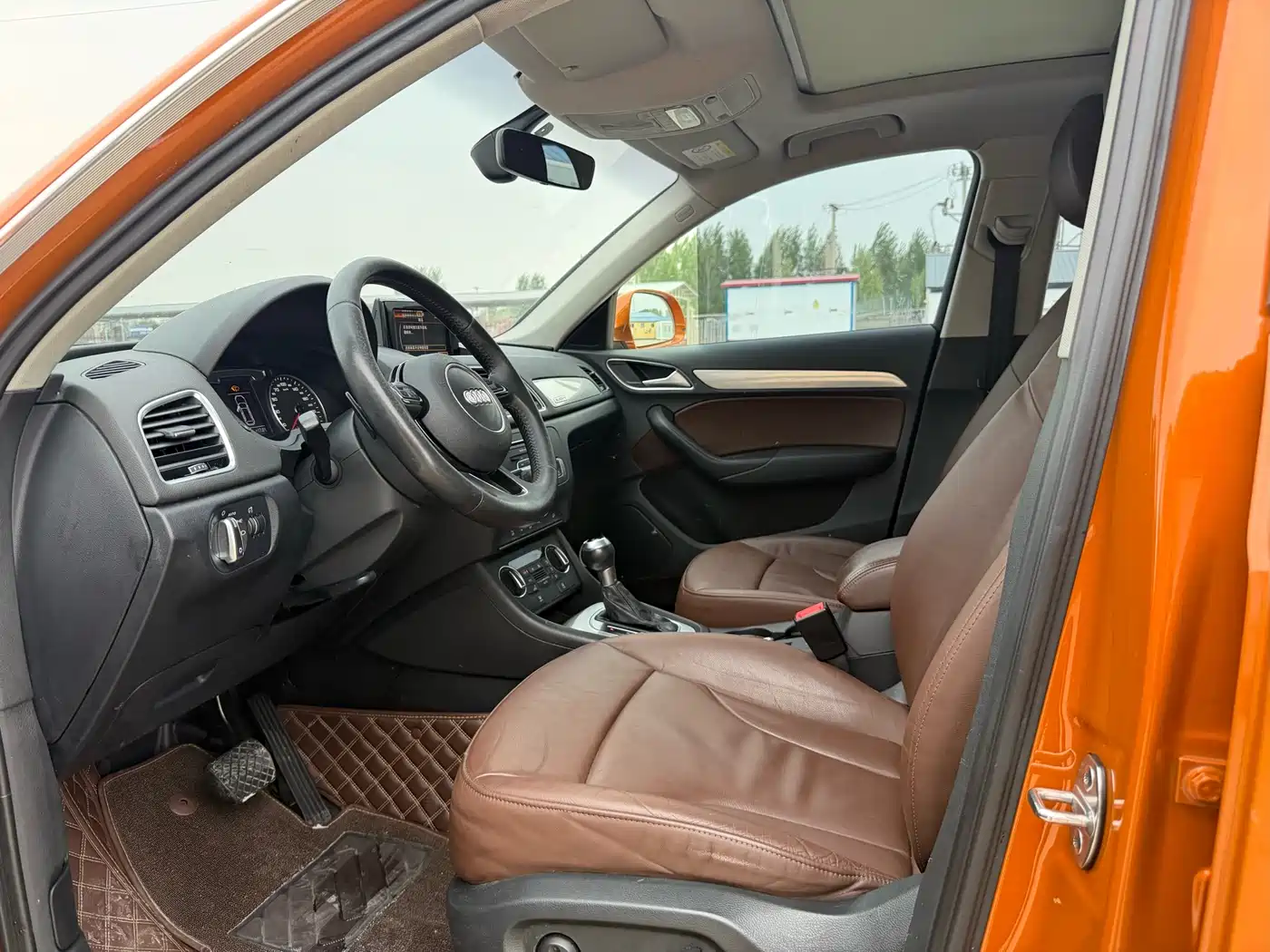 Audi Q3 2015 35 TFSI quattro Technology фото 9