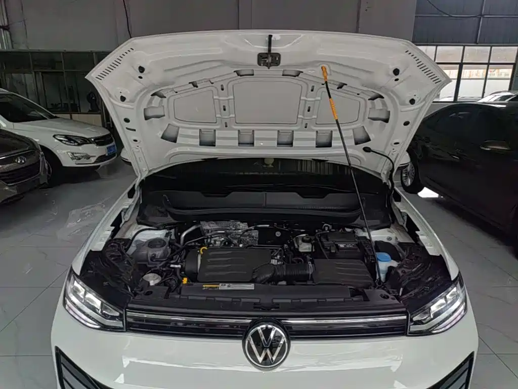 Volkswagen Tharu 2026 2026 New Sharp 1.5L Advance Edition