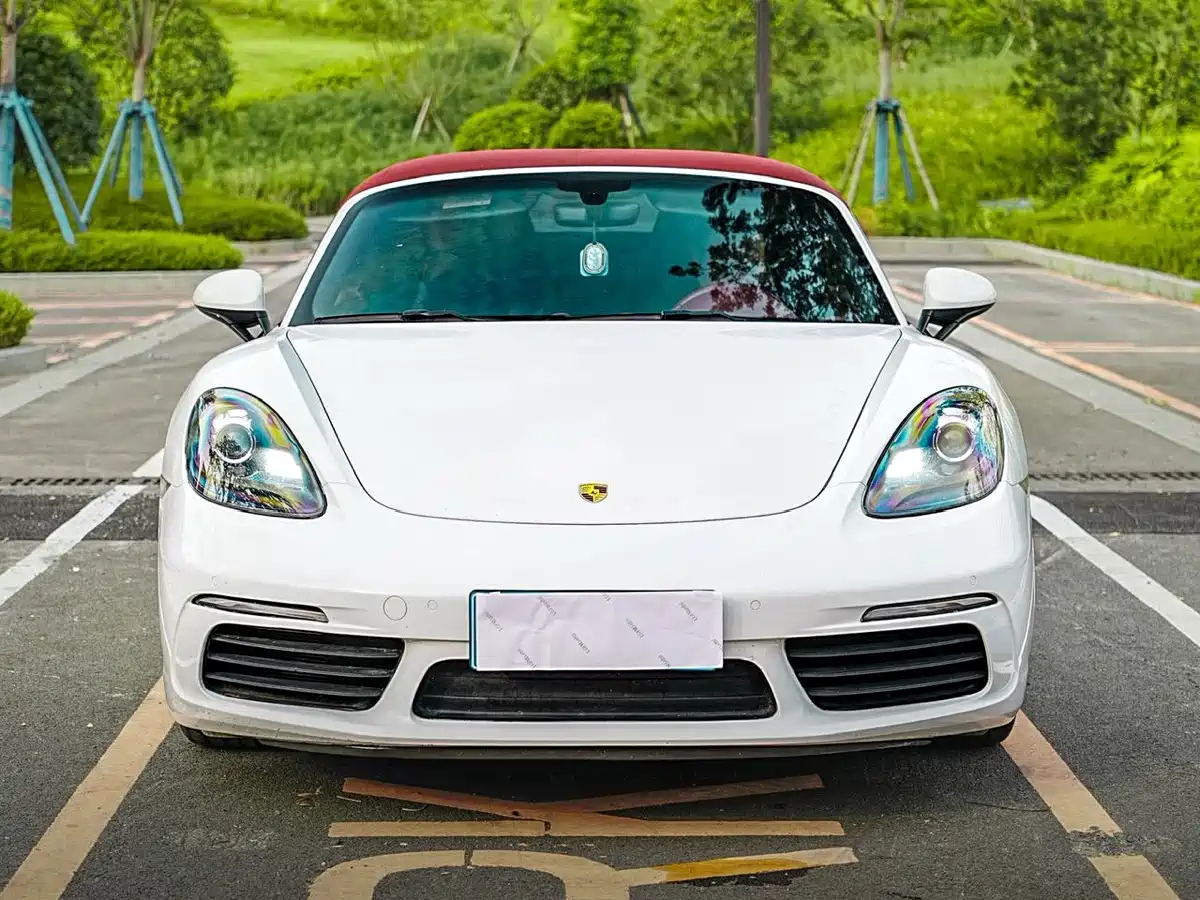 Porsche 718 2022 Boxster 2.0T фото 2
