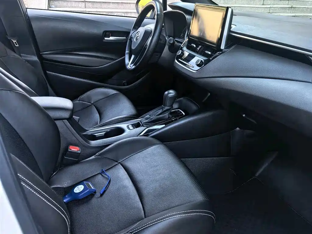 Toyota Levin 2022 185T CVT Luxury Edition фото 13