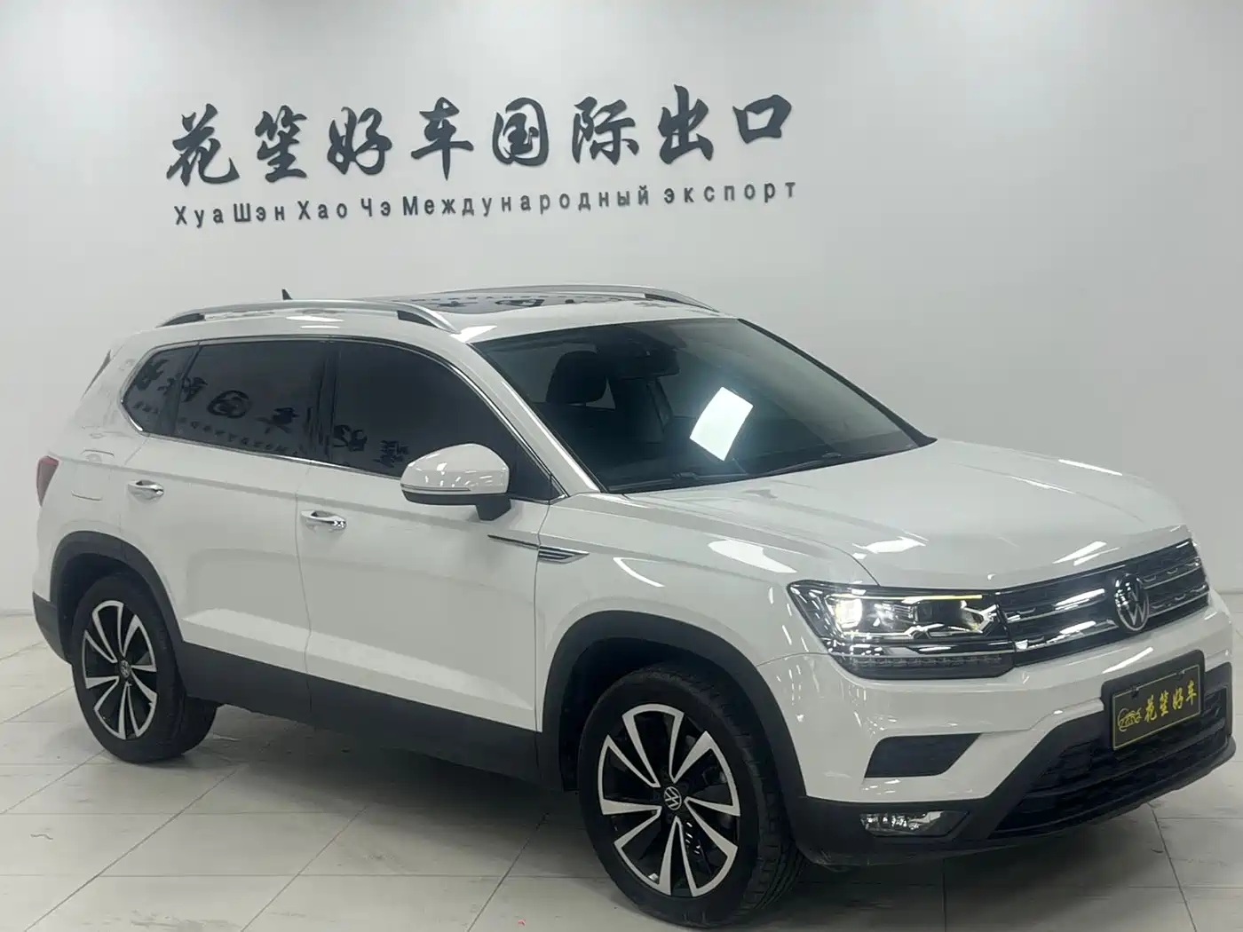 Volkswagen Tharu 2022 280TSI FWD Luxury Edition фото 3