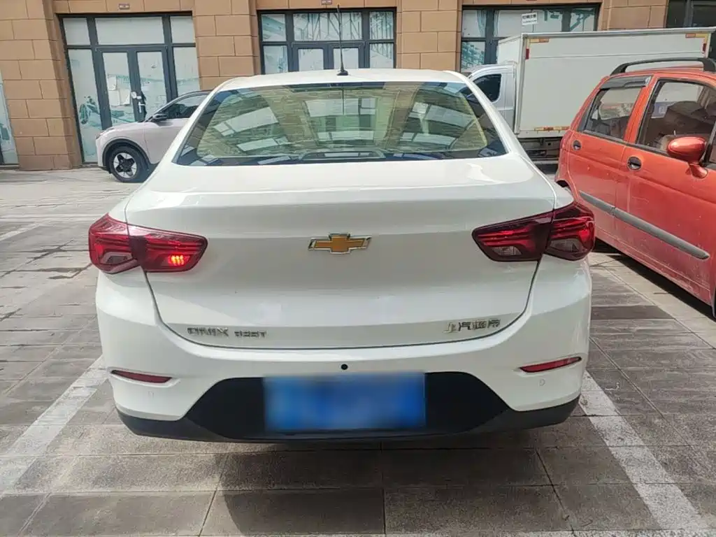 Chevrolet Cavalier 2021 2021 325T Auto Joy Edition