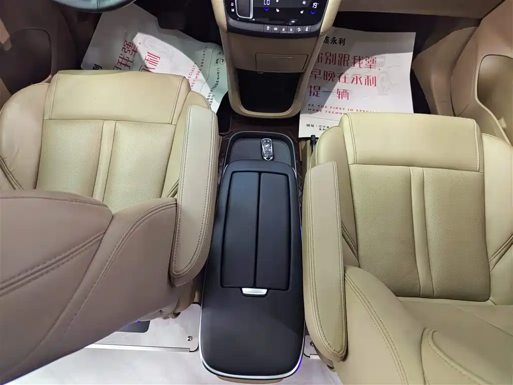 Buick GL8 2018 ES 28T Luxury Type China VI фото 15