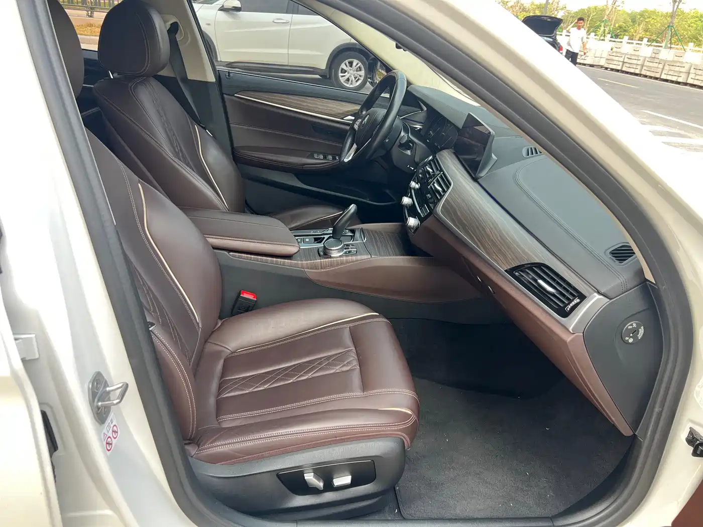 BMW 5 SERIES NEW ENERGY