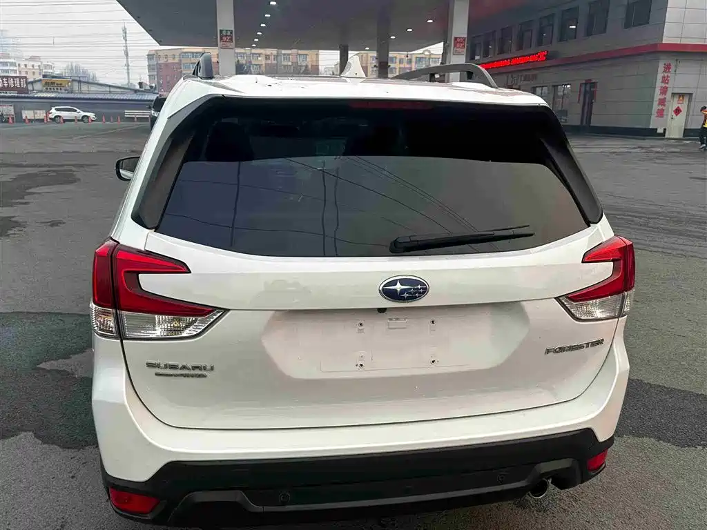 SUBARU FORESTER