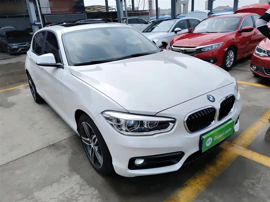 BMW 1 Series (Import) 2018 118i Sport Design Package фото 22