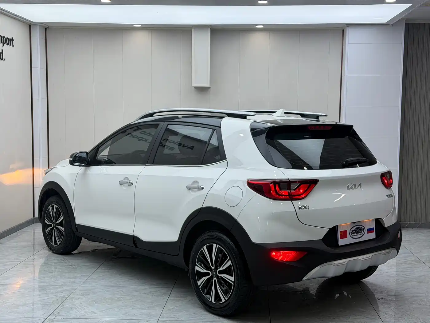 Kia KX1 2021 1.4L CVT Fun Sunroof Version фото 6