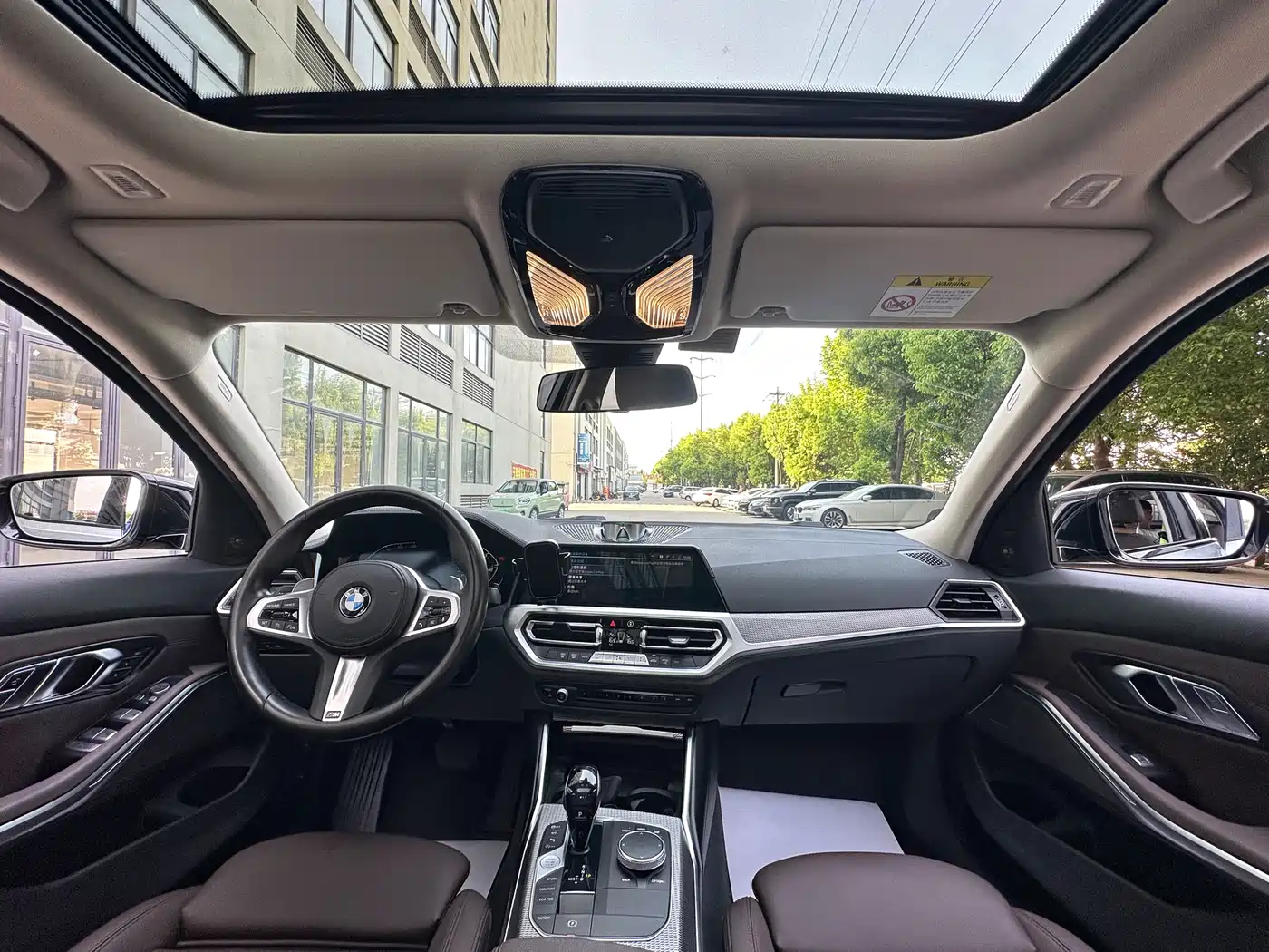 BMW 3 Series 2020 Facelift 325i M Sport Night Edition фото 6